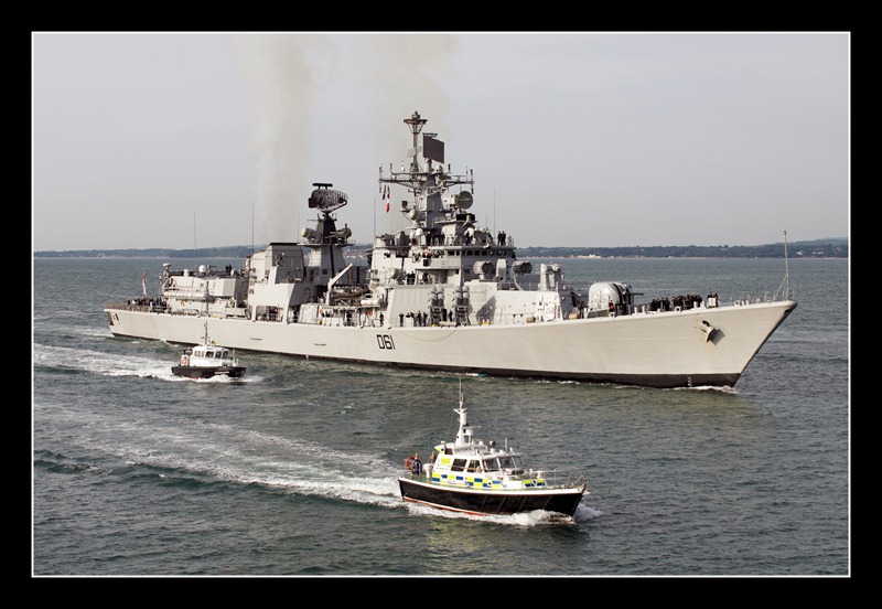 Delhi-Class-Destroyer-INS-Delhi-D61-Indian-Navy-04