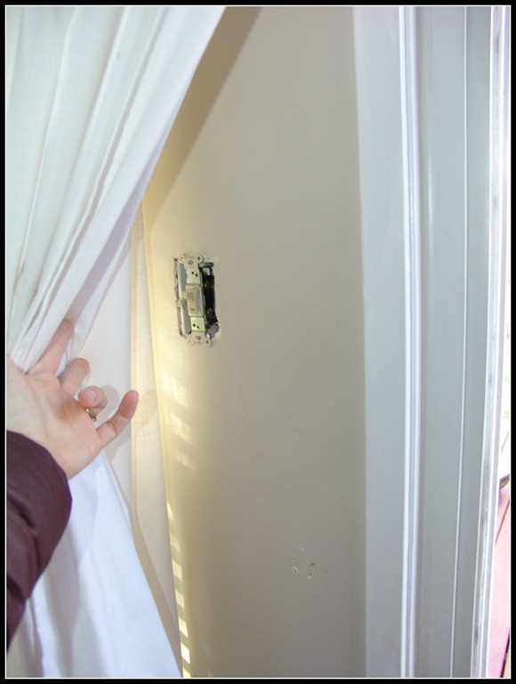 [light%2520swith%2520bare%255B4%255D.jpg]