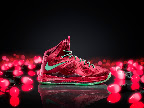 Release Reminder: Nike LeBron X & Christmas Pack nike lebron 10 xx christmas pack 1 09 Release Reminder: Nike LeBron X & Christmas Pack