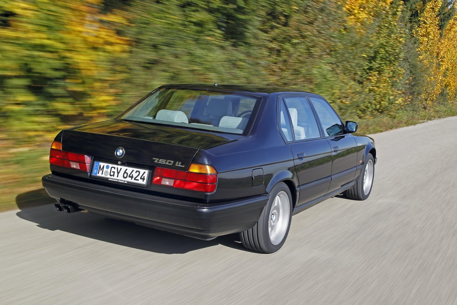 [BMW-V12-7-Series-10%255B2%255D.jpg]