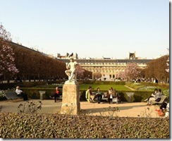Another sunny day in Paris