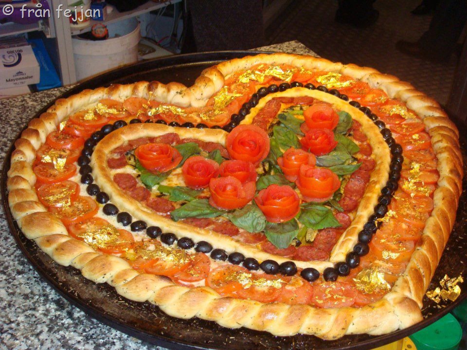 [Pizza%252001%255B13%255D.jpg]