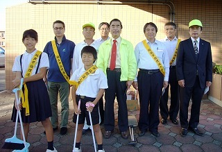 [s20119.1554.jpg]