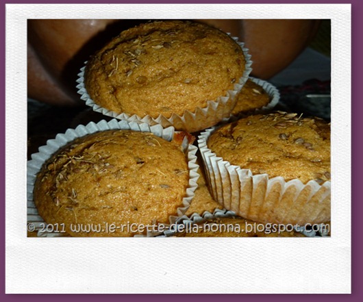 Muffin con zucchero di canna e semi d'anice (8)