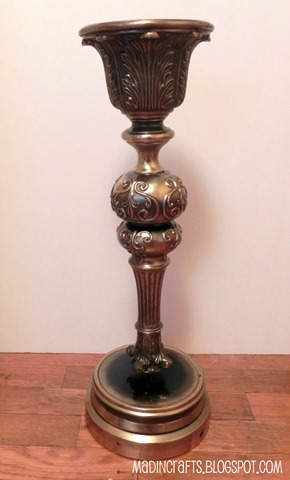 pedestal base