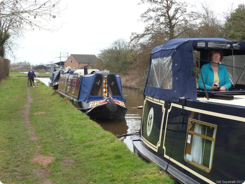 SAM_0019 Moored nr Swanley