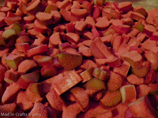 [sprinkle-jello-on-rhubarb6.png]