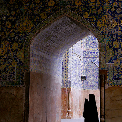 Woman in Prayer , Source: http://www.flickr.com/photos/97282231@N00/288567911 288567911.jpg