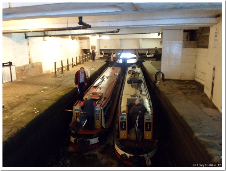 SAM_0187 Piccadilly Lock