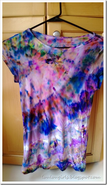 how-to-tie-dye-tshirts-with-sharpies