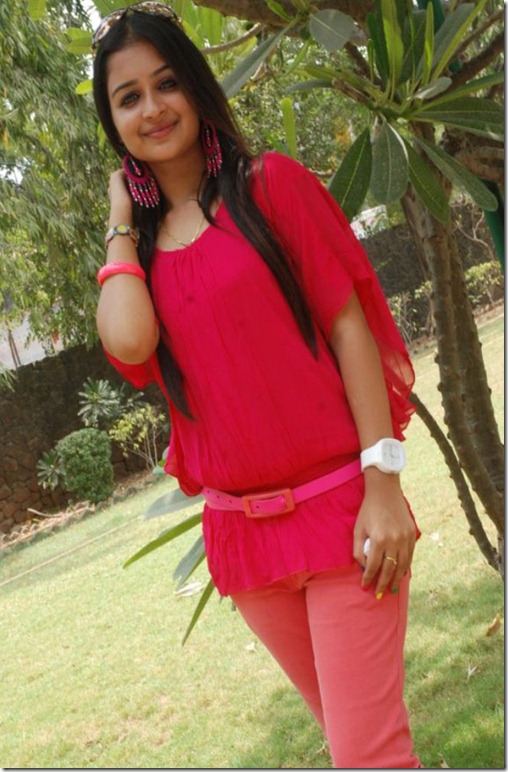 Swarna Tamil Actress Photo Shoot Stills