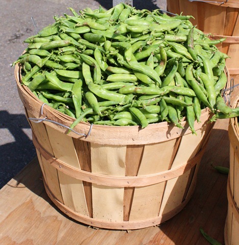 [peas%252C%2520fresh%2520shell%2520peas%252C%2520migliorelli%2520farm%252C%2520rhinebeck%2520farmers%2520market%255B8%255D.jpg]