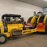 Op bezoek bij Wayne Longnecker van de River Rat. De enige machine in de USA met een Rolls Royce Griffon motor.