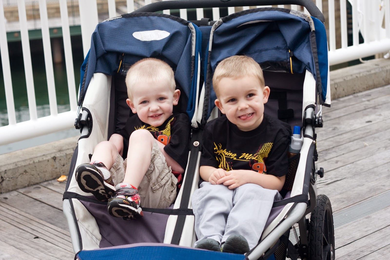 [Ray%2520Jacob%2520stroller%25202%255B4%255D.jpg]