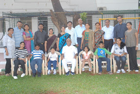 ಕುಟುಂಬದೊಂದಿಗೆ