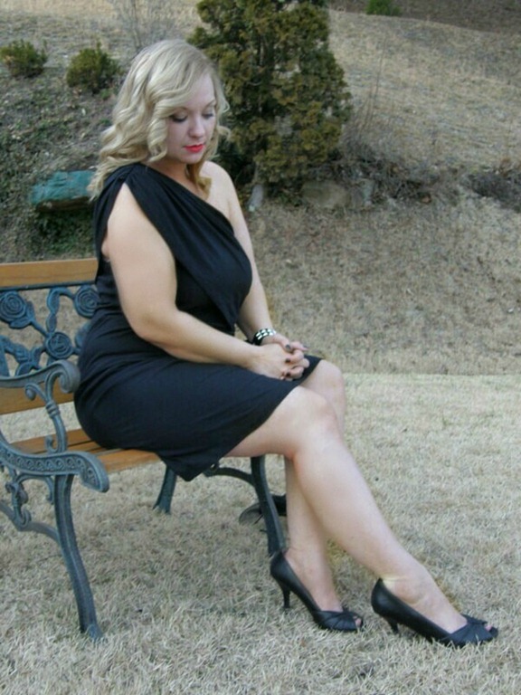 [Ethel%2520Bench%2520Red%255B3%255D.jpg]