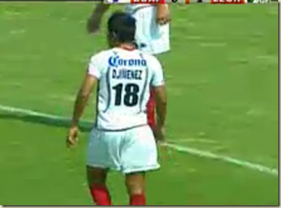 Jiménez amonestado Jiménez amonestado