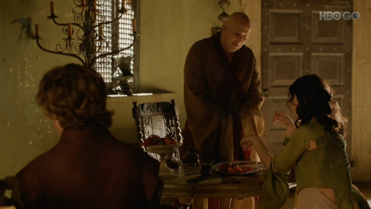 [Game.of.Thrones.s02e02.720p.WebRip-x264-English%2520Audio.mp4_snapshot_07.03_%255B2012.04.08_18.53.58%255D%255B2%255D.jpg]