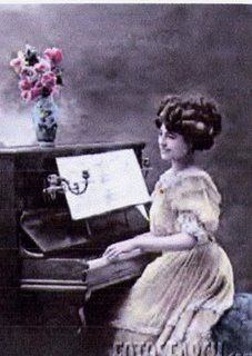 [piano%255B2%255D.jpg]