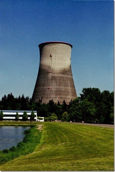 FH000005 Trojan Nuclear Power Plant Cooling Tower on May 13, 2006