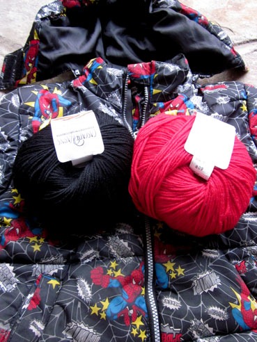 [blackandred%255B4%255D.jpg]