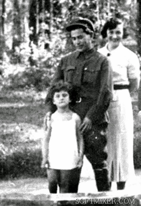 yezhovfamily_natasha_yezhov_evevgen yezhovfamily_natasha_yezhov_evevgen