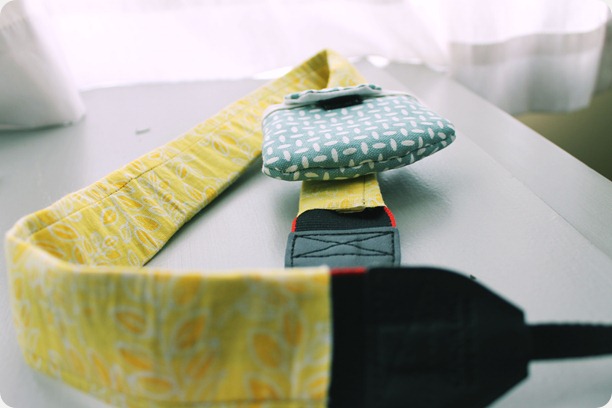 diy directions for fabric camera strap cover