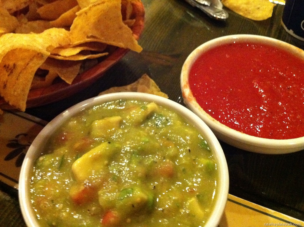 [Los%2520Hermanos%2520Salsa%2520%2526%2520Guac%255B3%255D.jpg]