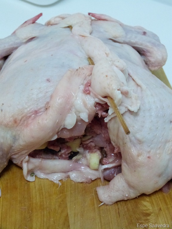 [pollo%2520relleno%2520espe%2520saavedra%2520%25282%2529%255B6%255D.jpg]