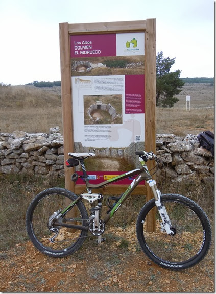 Dolmen de El Morueco, Huidobro (Burgos).