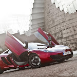 2011 McLaren MP4-12C 051.jpg