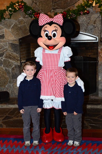 [Disney-Saturday137.jpg]