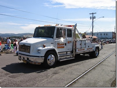 IMG_7613 Rainier Towing Freightliner FL60 Tow Truck in the Rainier Days in the Park Parade on July 14, 2007