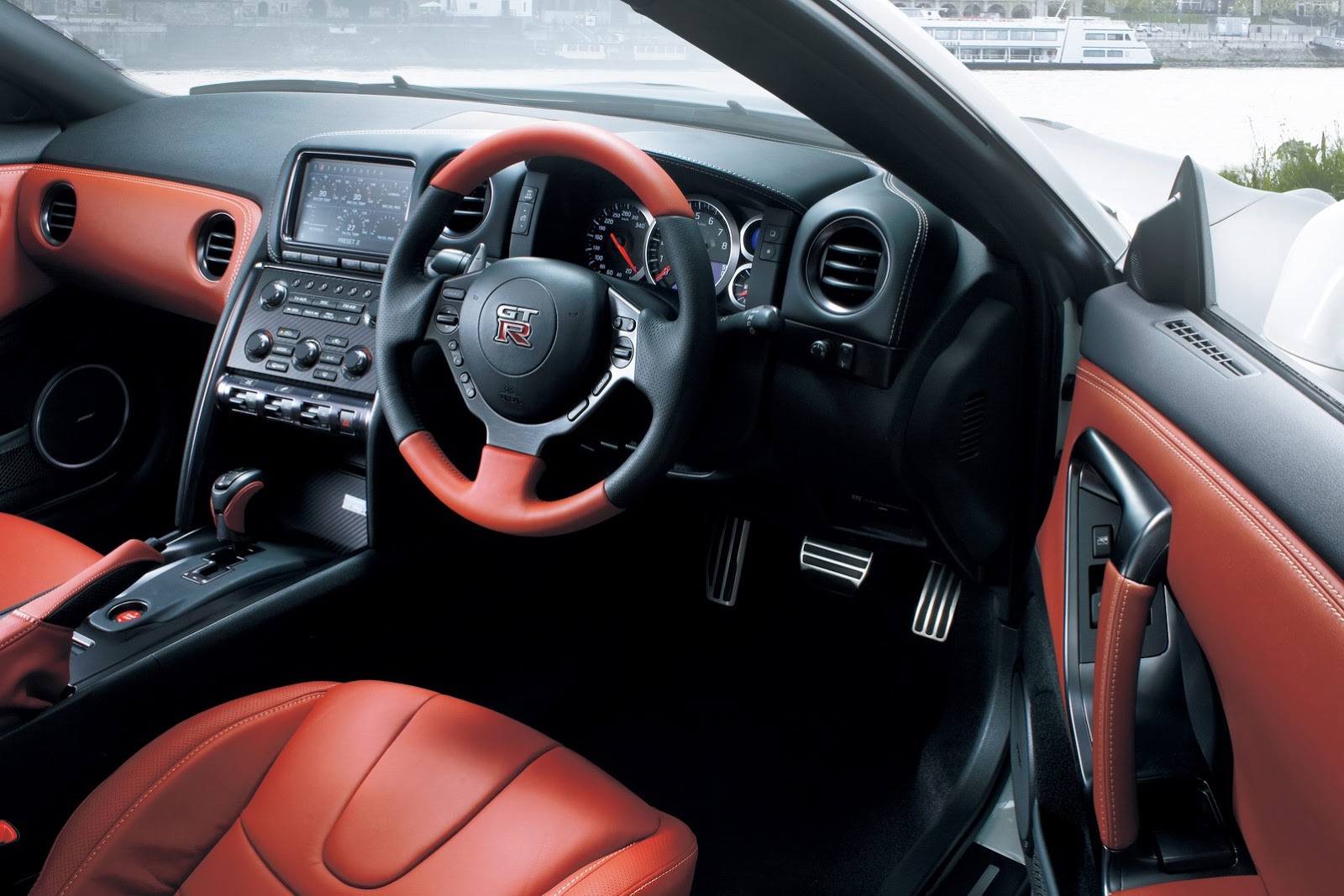 [GT-R-History-36%255B2%255D.jpg]