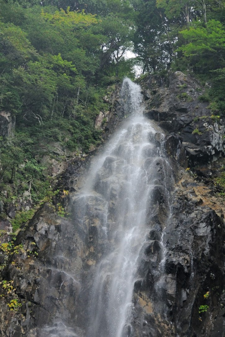 夫婦滝(男滝)