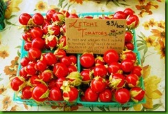 Litchi tomato Litchi tomato