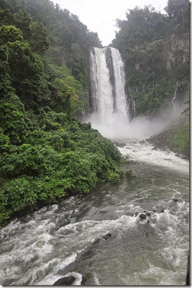 Philippines Iligan waterfall 130929_0124
