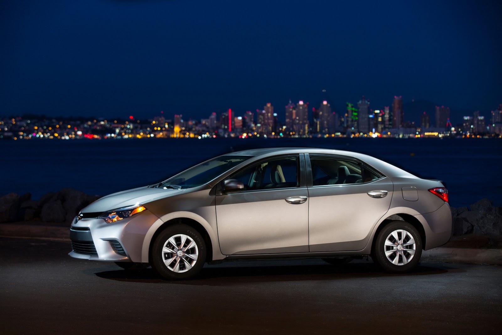 [New-2014-Toyota-Corolla-3%255B2%255D.jpg]