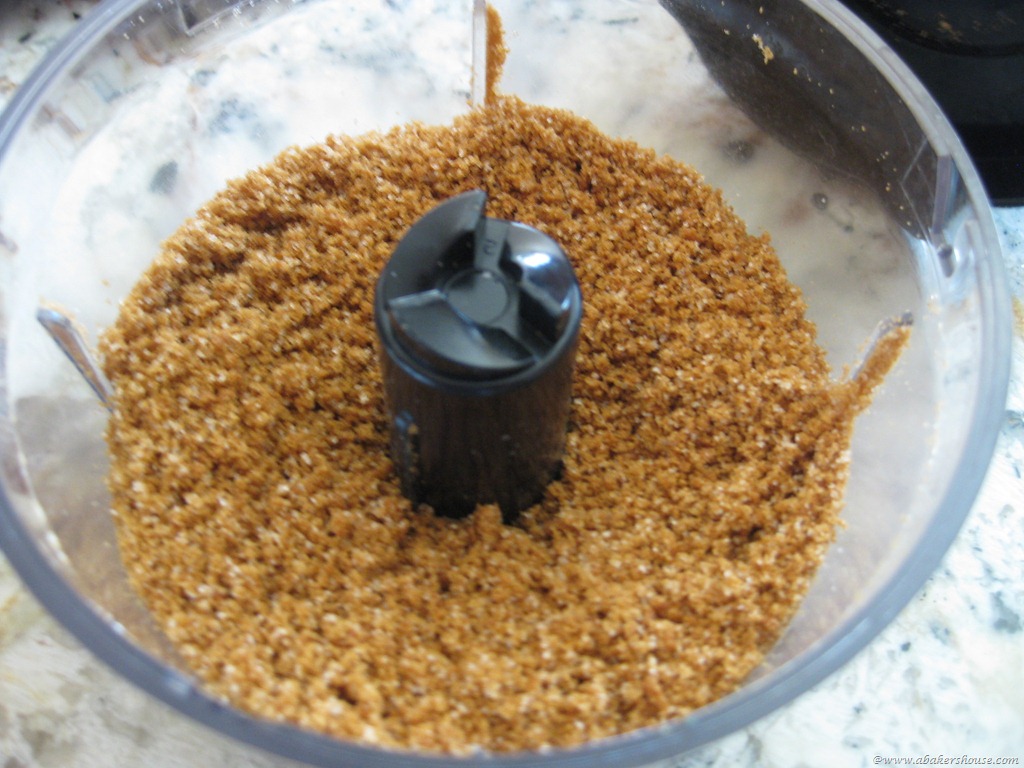 [gingersnap%2520crumbs%255B7%255D.jpg]
