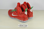 Throwback Thursday: Look Back at LBJs 2011 Christmas Shoes nike lebron 9 gr christmas 2 03 Throwback Thursday: Look Back at LBJs 2011 Christmas Shoes