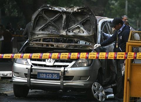 [Reuters%252BIndia%252Bbombing%252Bforensic%252B14Feb12%252B480%255B2%255D.jpg]