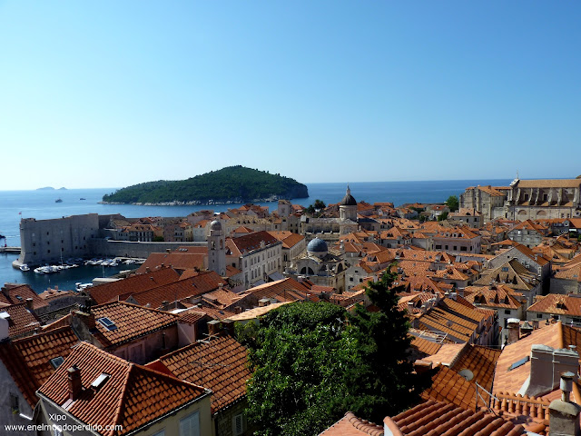 Dubrovnik-desde-lo-alto-de-la-muralla-2.JPG