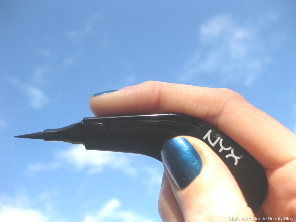 [NYX_The_Curve_Liquid_Liner_review%2520%25285%2529%255B8%255D.jpg]