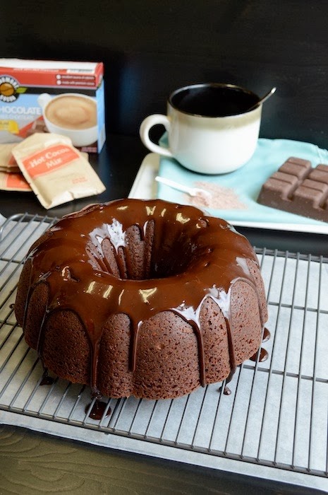 [Hot-Chocolate-Bundt-Cake-25.jpg]