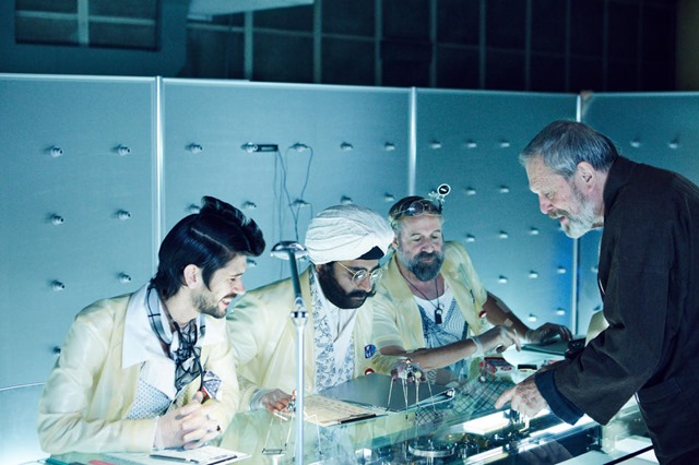 A The Zero Theorem első képei, a rendező Terry Gilliam 01