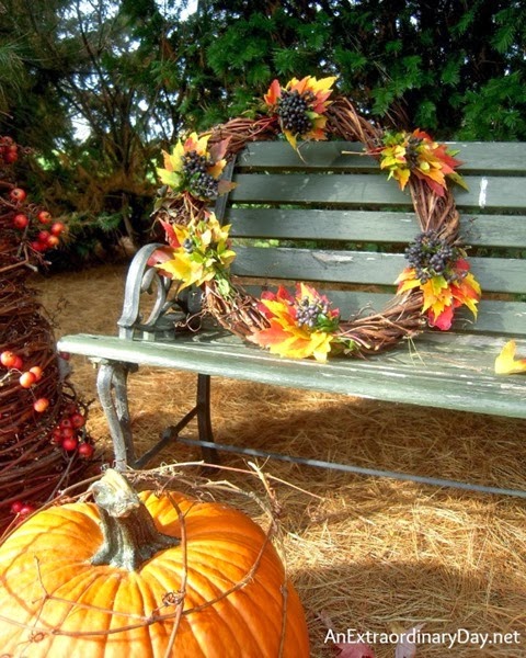 Day-24-Fall-Vignette-Be-Creative-Natural-Fall-Wreath-OutdoorFallVignette-AnExtraordinaryDay.net_