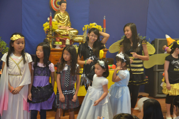 gdpt chanh tam, Lễ Halloween 2011, gdpt, chanhtam, www.chanhtam.org gdpt chanh tam, Lễ Halloween 2011, gdpt, chanhtam, www.chanhtam.org