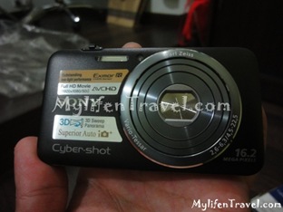 Sony WX30 13 Sony WX30 13