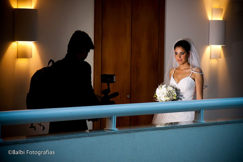 Foto número 9423 de Suzana + Carlos, feita pelo fotógrafo profissional Ricardo Balbi, que faz fotos de casamento, fotos de 15 anos, vídeos de casamento, vídeos de 15 anos, fotos de eventos e filmagem de eventos. Faz fotos no Rio de Janeiro (RJ), e em todo o estado. Fotos do evento Suzana + Carlos. Foto numero 9423. Fotografia (fotografias) do fotografo Ricardo Balbi, que faz fotos de casamento, fotos de 15 anos, vídeos de casamento, vídeos de 15 anos, fotos de eventos e filmagem de eventos. Faz fotos no Rio de Janeiro (RJ), e em todo o estado. fotos casamento 15 anos de