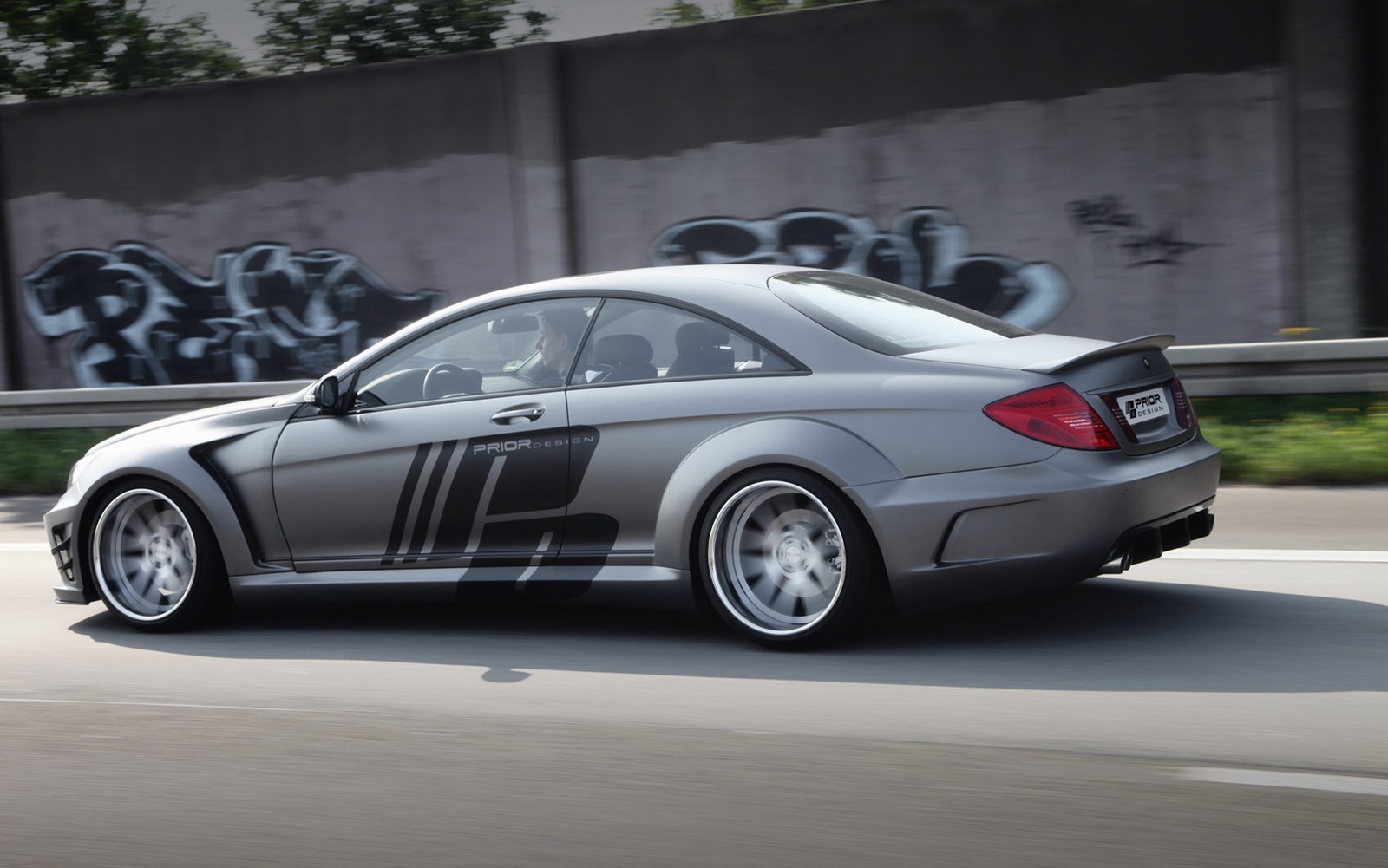 [PD-Mercedes-CL-10%255B2%255D.jpg]